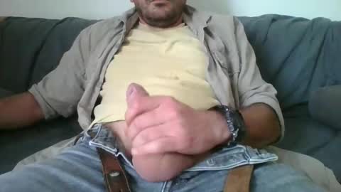 Snapshot of totdenis chatting on November 2025 08:14:02 AM totdenis online show from November 2025 08:14:02 AM