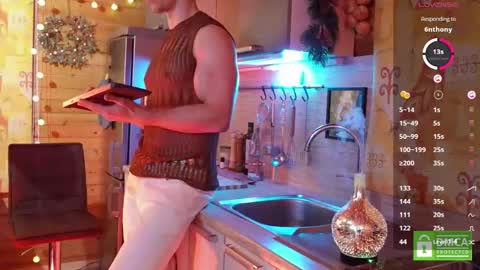 Snapshot of touch_of_eros chatting on December 2024 05:59:01 AM Paul online show from December 2024 05:59:01 AM