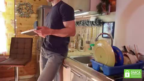 Snapshot of touch_of_eros chatting on February 2025 11:09:02 AM Paul online show from February 2025 11:09:02 AM