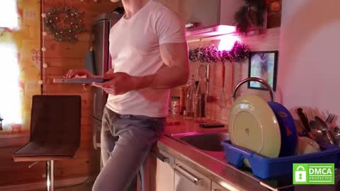 Snapshot of touch_of_eros chatting on February 2025 08:20:01 AM Paul online show from February 2025 08:20:01 AM