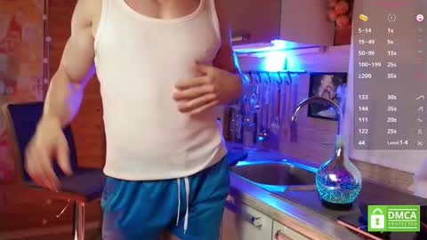 Paul online show from October 2025 02:52:01 AM