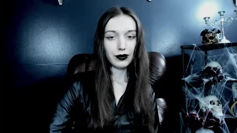 toxicdomme online show from March 2026 07:09:01 PM