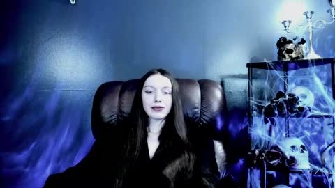toxicdomme online show from April 2026 05:40:02 PM