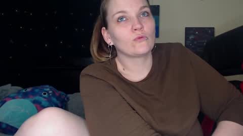 Lilly Miss Mistress Goddess Maam Queen Boss online show from February 2025 11:25:02 AM