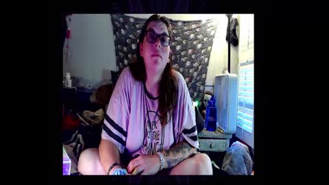 Toxiclove1311 online show from November 2025 10:15:02 PM