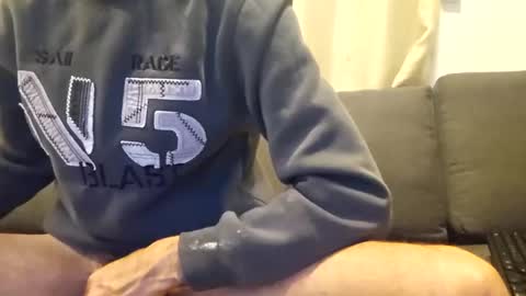 Snapshot of toy_master101 chatting on January 2026 06:27:02 AM toy master101 online show from January 2026 06:27:02 AM