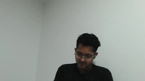 Snapshot of toy_sweet chatting on February 2025 12:30:01 AM Xander online show from February 2025 12:30:01 AM