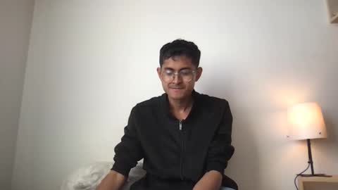 Snapshot of toy_sweet chatting on May 2026 07:21:01 PM Xander online show from May 2026 07:21:01 PM