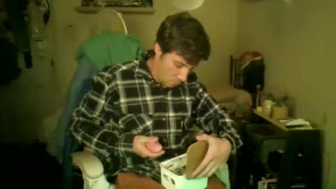 Snapshot of toyboysquirt chatting on May 2026 07:03:02 AM toyboysquirt online show from May 2026 07:03:02 AM