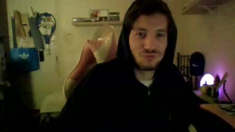 Snapshot of toyboysquirt chatting on July 2026 06:16:02 AM toyboysquirt online show from July 2026 06:16:02 AM