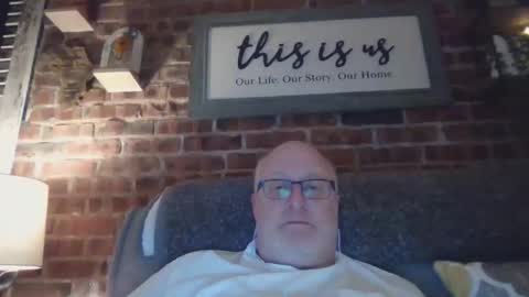 Snapshot of toyota1969 chatting on November 2025 11:10:02 PM toyota1969 online show from November 2025 11:10:02 PM