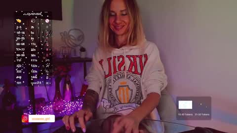 Hey my name is Kiri Kiri online show from December 2024 10:15:02 PM