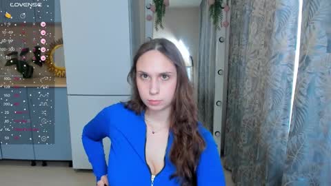 Kate online show from February 2025 11:20:02 AM