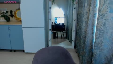 Kate online show from February 2025 05:26:01 AM