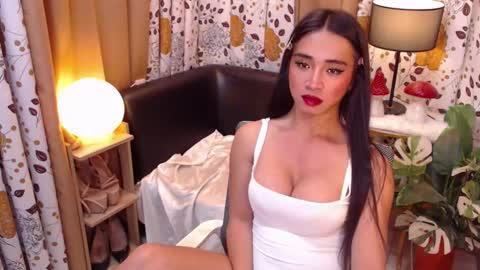 Snapshot of transgoddessrosy chatting on February 2025 06:21:01 AM ROSY TAN BE MY KING DONT FORGET TO FOLLOW AND THUMBS UP ME online show from February 2025 06:21:01 AM