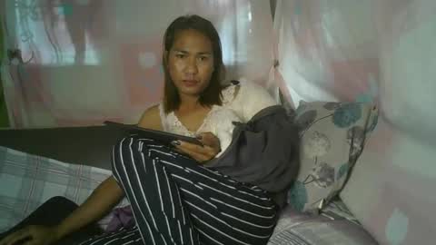 transhottie28 online show from March 2025 11:09:02 PM