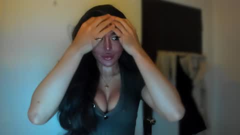 Snapshot of transnextdoor_ chatting on December 2024 10:01:02 PM ALMIGHTY GODDESS VALENTINA online show from December 2024 10:01:02 PM