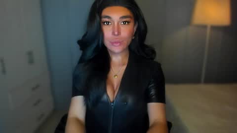 Snapshot of transnextdoor_ chatting on December 2024 10:45:01 PM ALMIGHTY GODDESS VALENTINA online show from December 2024 10:45:01 PM