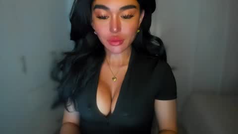 Snapshot of transnextdoor_ chatting on January 2025 12:49:01 AM ALMIGHTY GODDESS VALENTINA online show from January 2025 12:49:01 AM
