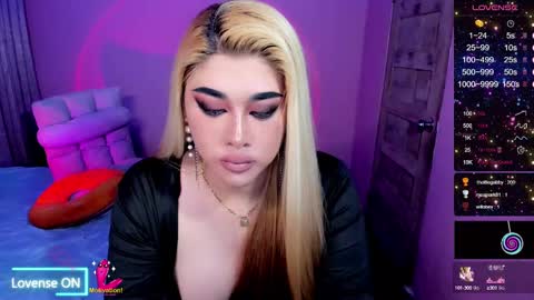 BELLA online show from March 2025 02:37:01 PM