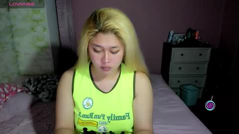 BELLA online show from October 2025 04:46:02 AM