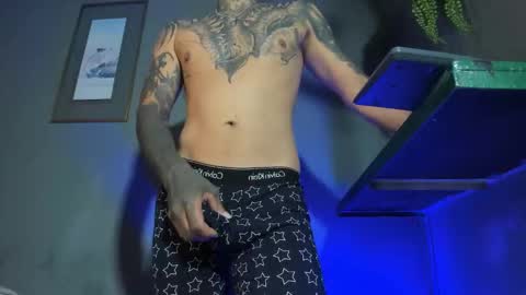 Snapshot of travistanner28 chatting on October 2025 02:45:01 AM TRAV - INDEPENDENT MODEL online show from October 2025 02:45:01 AM