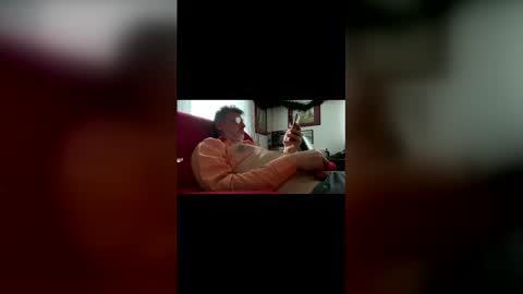 trebgeis1 online show from December 2025 01:18:01 PM