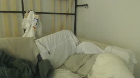 TreeHugger queer online show from October 2025 05:39:02 AM