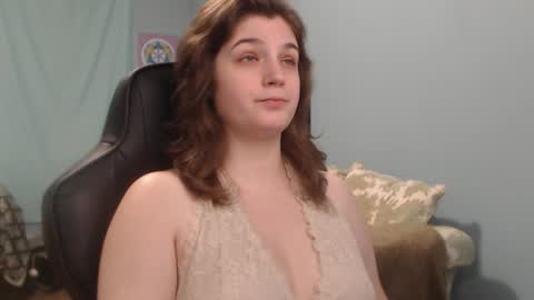 TreeJeanne online show from December 2024 12:55:02 PM