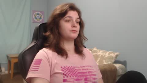 TreeJeanne online show from December 2024 05:29:02 PM