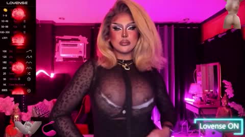 Jade online show from October 2025 01:20:01 PM