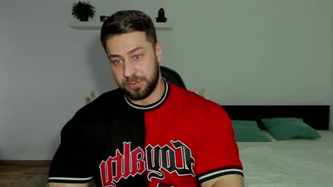 Trent online show from December 2024 01:49:02 PM