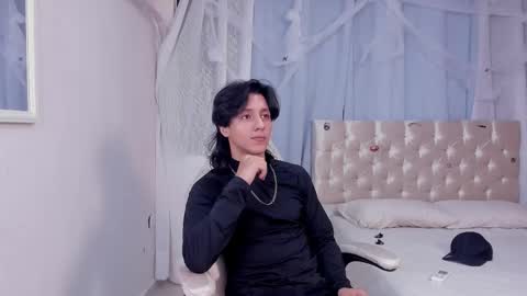 Trevor Belmon online show from October 2025 04:40:02 AM