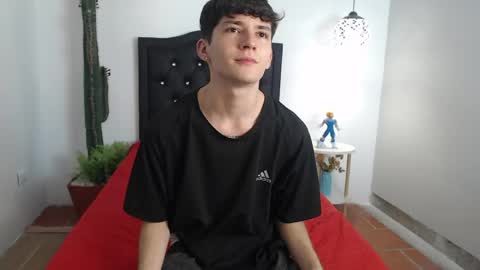 Snapshot of trevor_mob chatting on May 2026 03:24:01 AM trevor_mob online show from May 2026 03:24:01 AM
