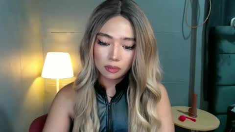 trexie_fucks15 online show from November 2025 11:16:01 PM