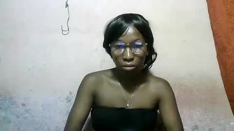 tricia9794 online show from March 2026 08:20:01 AM