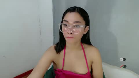 tricia_slut online show from September 2025 12:48:01 PM
