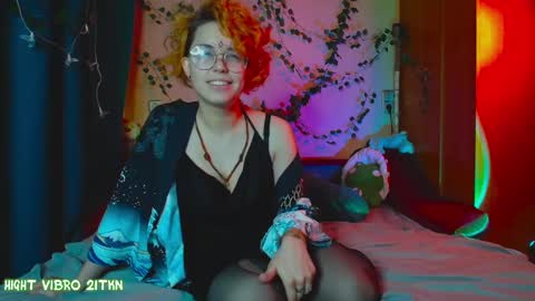 trickykitsune online show from March 2025 04:00:02 PM