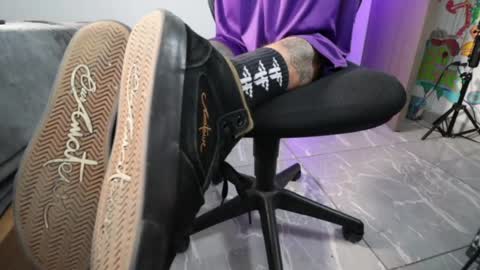 - trieone online show from April 2026 12:35:01 AM