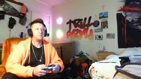 trillnonymau5 online show from January 2025 06:36:02 PM