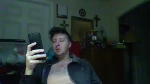 trillnonymau5 online show from January 2025 11:35:01 AM