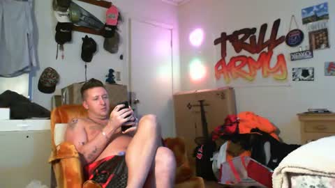 trillnonymau5 online show from January 2025 09:24:01 AM