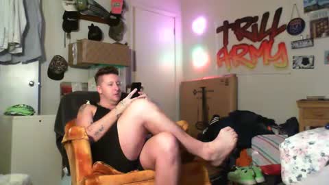 trillnonymau5 online show from January 2025 04:15:02 AM