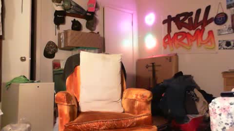 trillnonymau5 online show from January 2025 03:44:02 AM