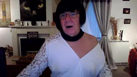 trinity1011 online show from November 2025 06:57:02 AM