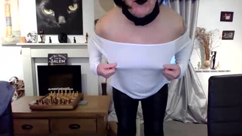 trinity1011 online show from February 2026 07:05:01 AM