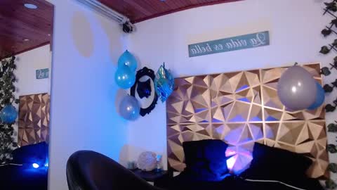 Snapshot of trinity_knox chatting on September 2025 05:36:01 PM trinity_knox online show from September 2025 05:36:01 PM