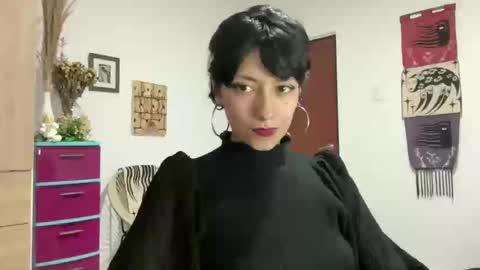 Snapshot of trinitysecrets chatting on February 2025 09:20:02 PM trinitysecrets online show from February 2025 09:20:02 PM