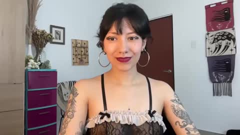 Snapshot of trinitysecrets chatting on February 2025 08:14:02 PM trinitysecrets online show from February 2025 08:14:02 PM