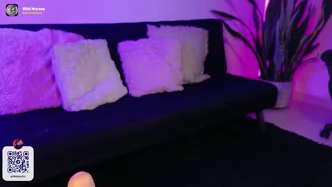 Val martinez  online show from February 2026 09:56:02 PM